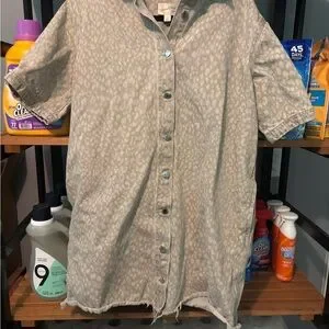 Universal Thread Tan Button-Up dress